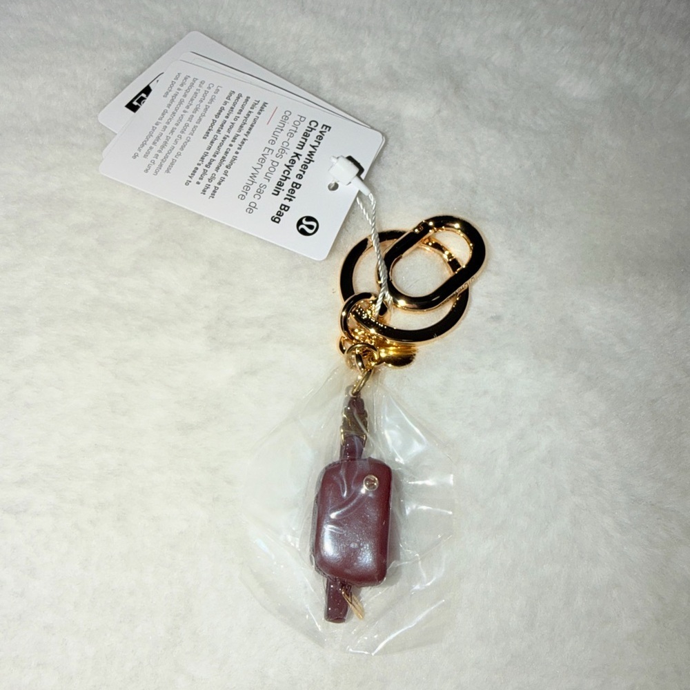 Lululemon Everywhere Belt Bag Charm Keychain - Picture 2 of 5